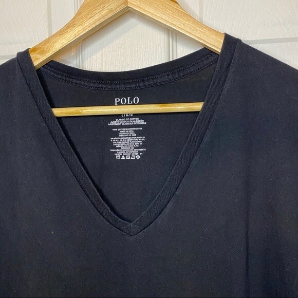 Polo Ralph Lauren Men’s Short Sleeved V-Neck T-Shirt - Size Large - Picture 4 of 5